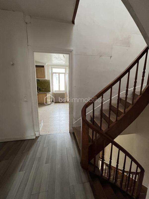 Maison de ville - 206 m² - 7 pièces