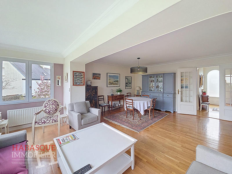 Maison - 130 m² - 7 pièces