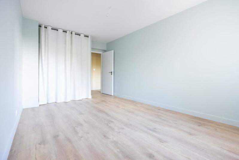 Appartement - 94 m² - 5 pièces