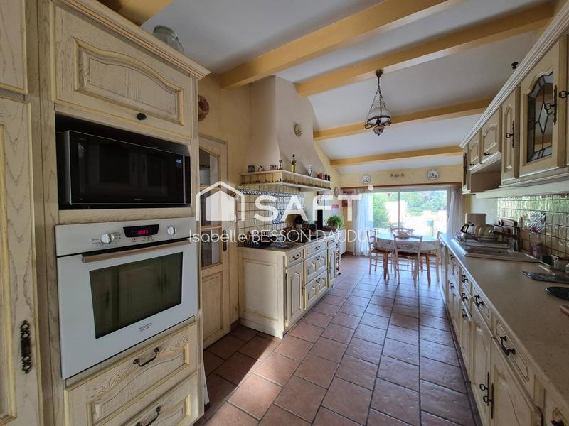 Maison - 131 m² - 4 pièces