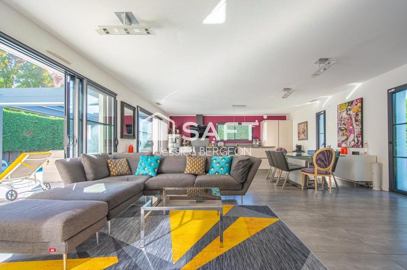 Maison - 115 m² - 4 pièces