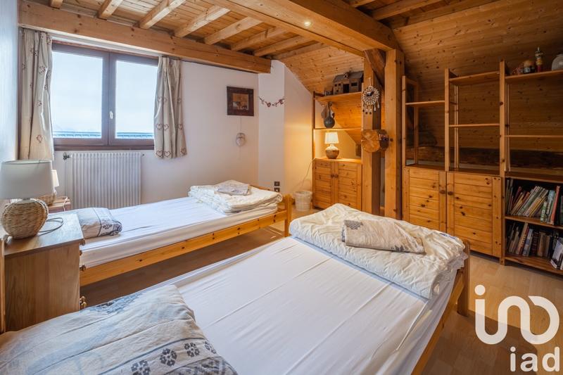 Appartement - 93 m² - 4 pièces