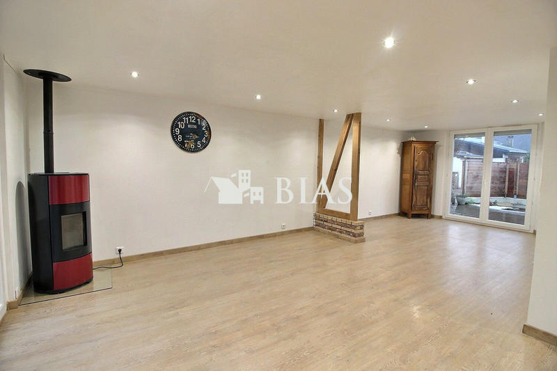 Maison - 88 m² - 4 pièces