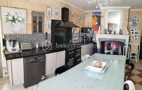 Corps de ferme - 257 m² - 10 pièces