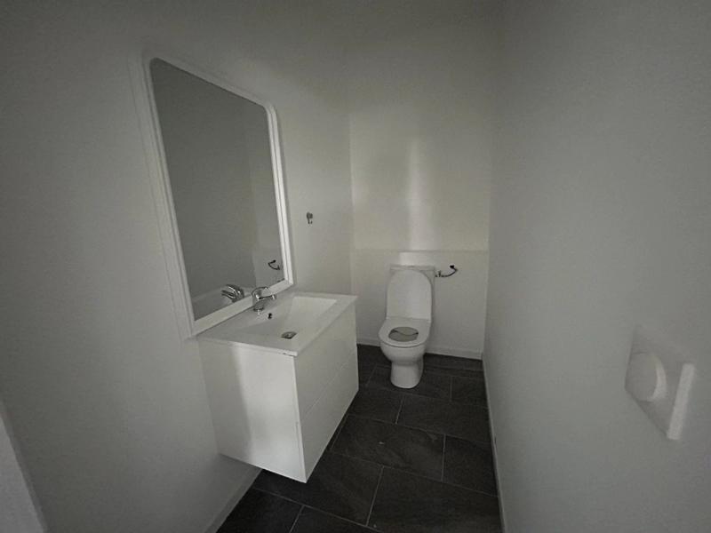 Bureau - 80 m² - 1 pièce