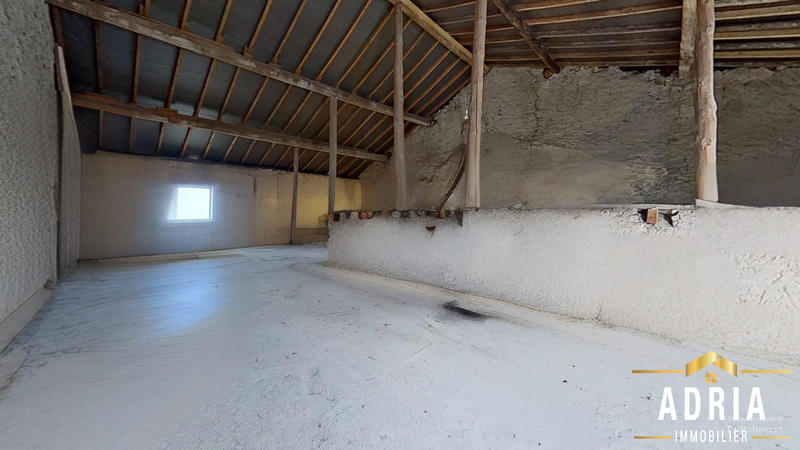 Maison ancienne - 172 m² - 8 pièces