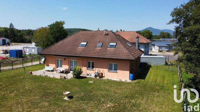 Maison - 174 m² - 8 pièces