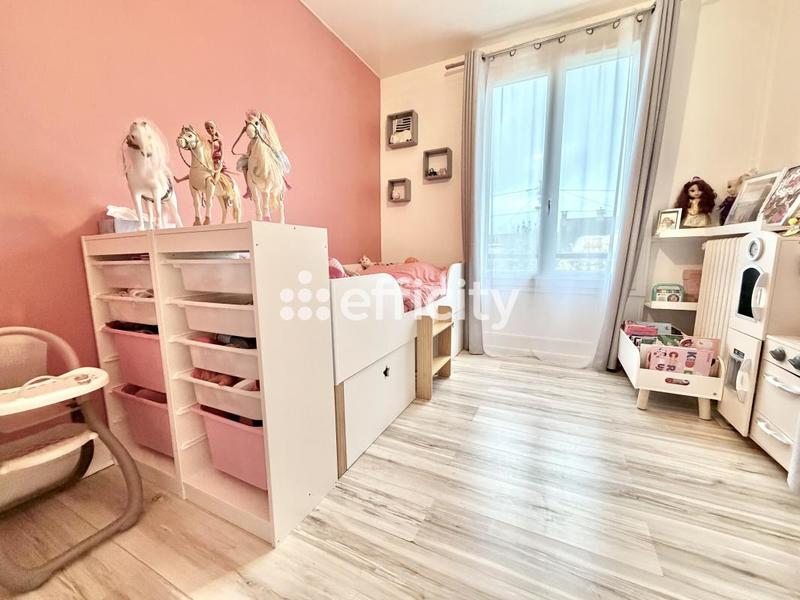 Pavillon - 80 m² - 4 pièces