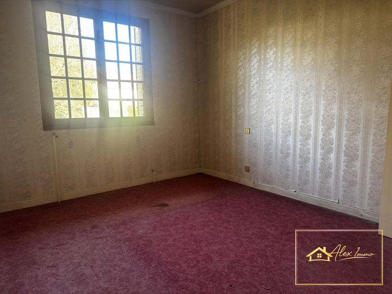 Maison - 216 m² - 7 pièces