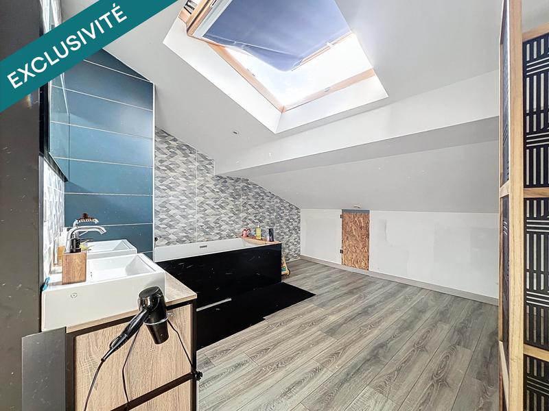 Maison - 140 m² - 6 pièces