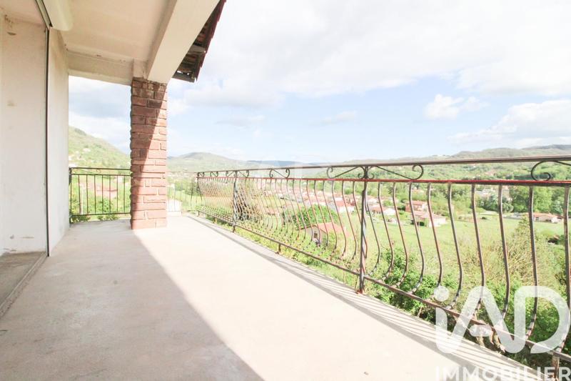 Appartement - 85 m² - 4 pièces