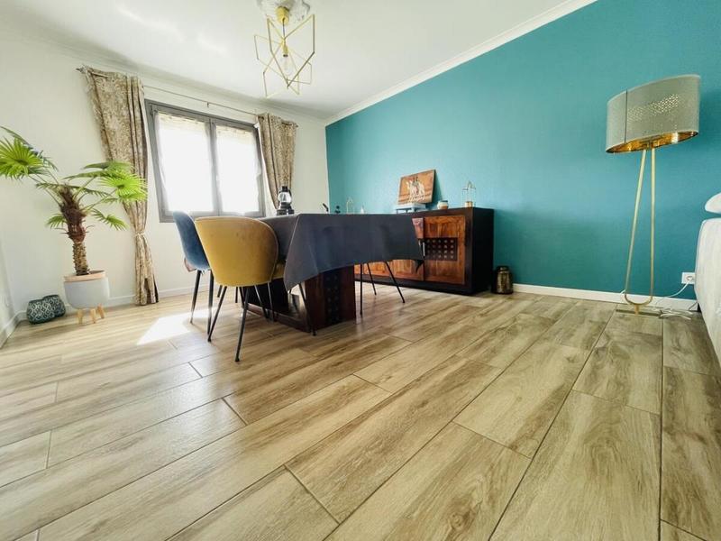 Maison - 158 m² - 7 pièces