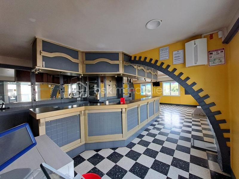 Maison - 170 m² - 6 pièces