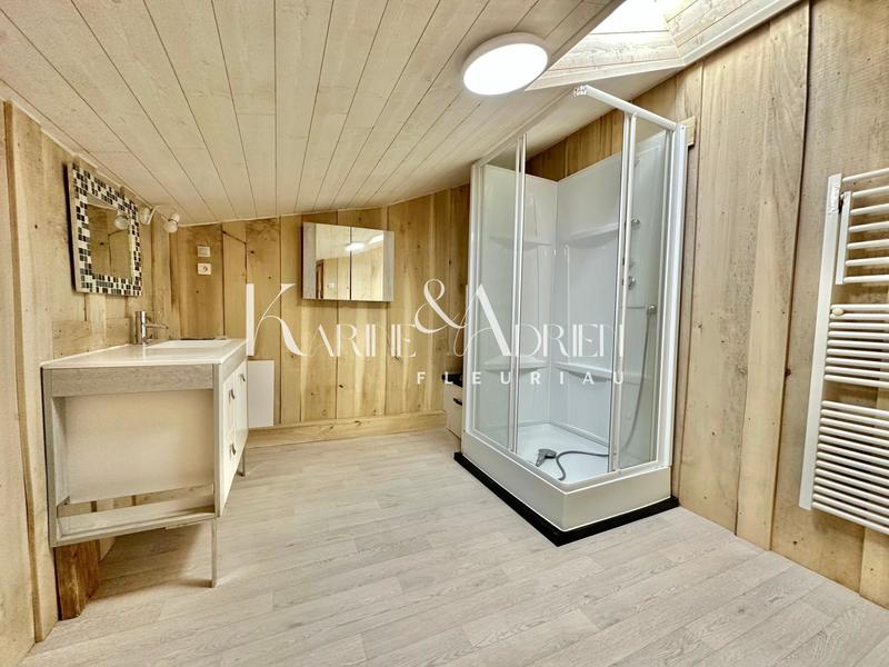 Maison - 171 m² - 7 pièces