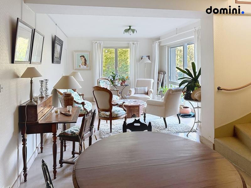 Maison ancienne - 264 m² - 11 pièces