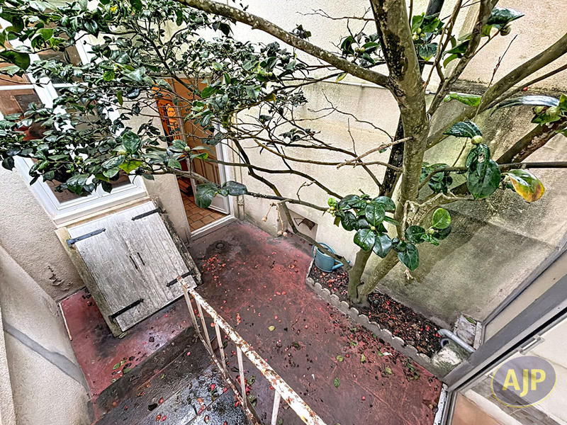 Maison - 121 m² - 6 pièces