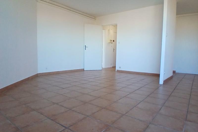 Appartement - 79 m² - 3 pièces