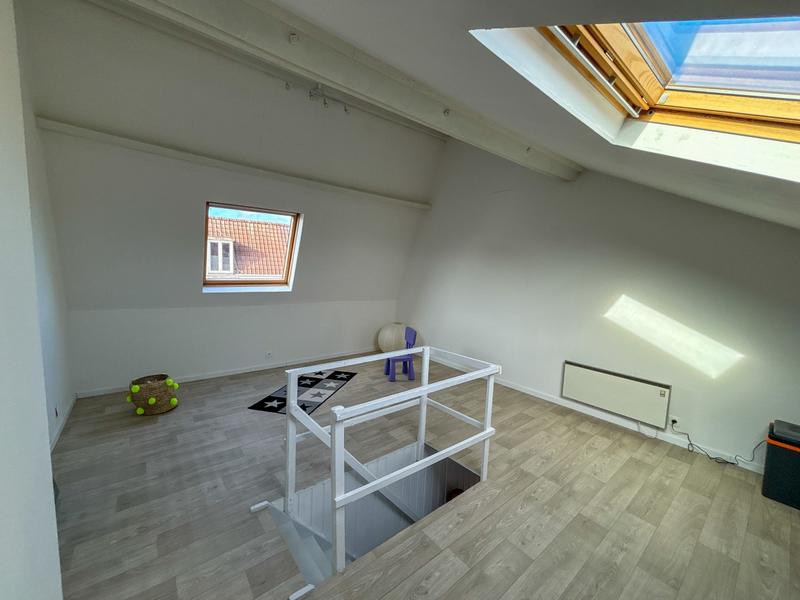 Maison - 98 m² - 4 pièces