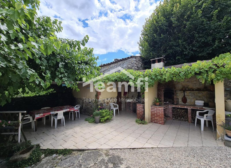 Mas - 215 m² - 12 pièces