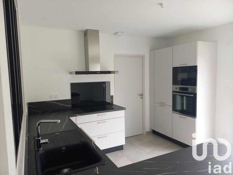 Maison - 102 m² - 4 pièces