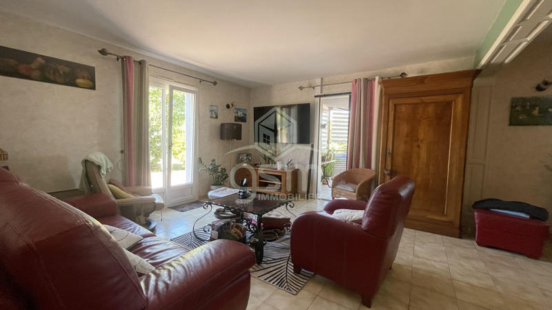 Maison traditionnelle - 195 m² - 7 pièces