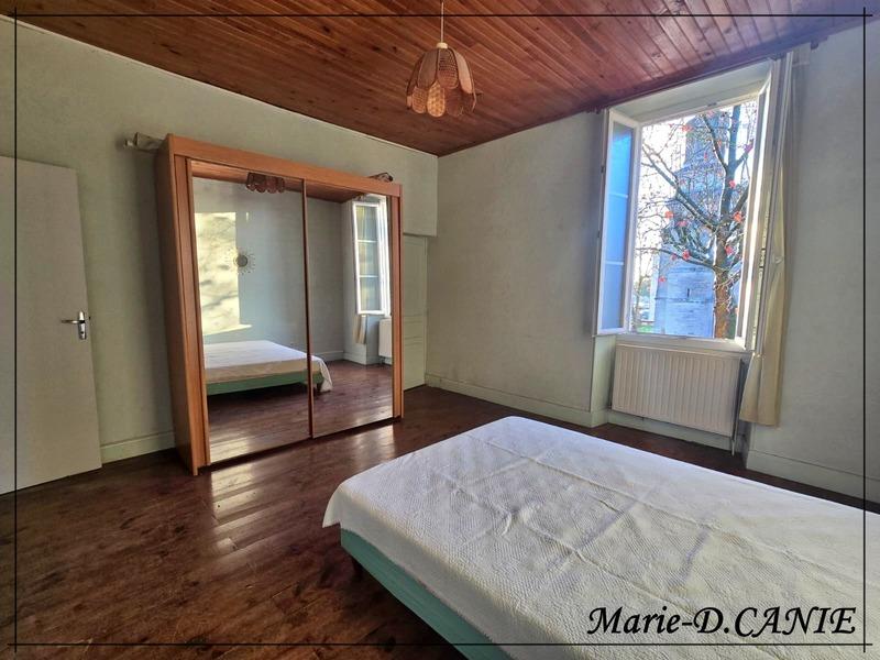 Immeuble - 363 m² - 14 pièces