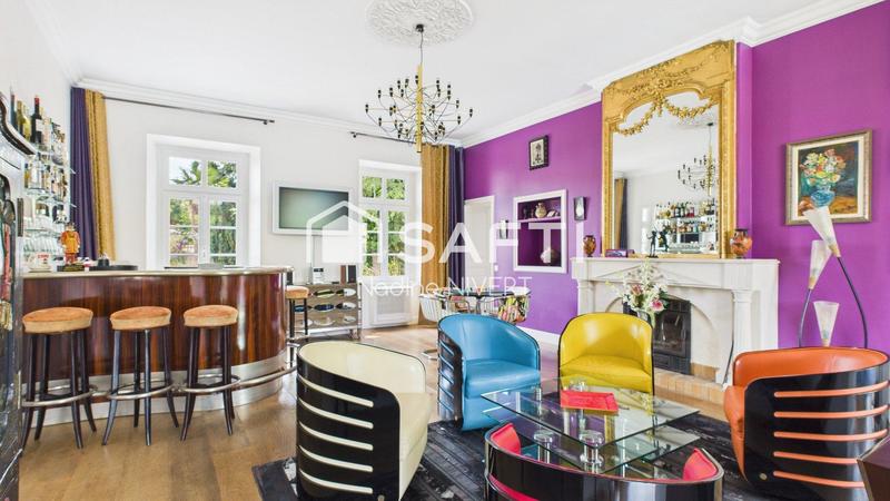 Maison de maîtres - 310 m² - 7 pièces