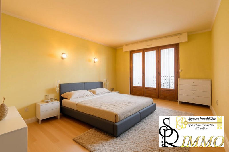 Appartement - 122 m² - 4 pièces