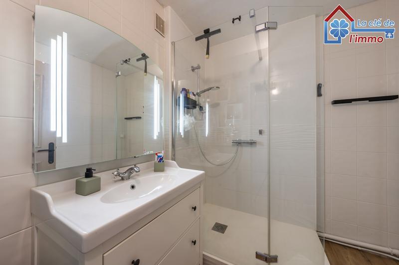 Appartement - 74 m² - 4 pièces