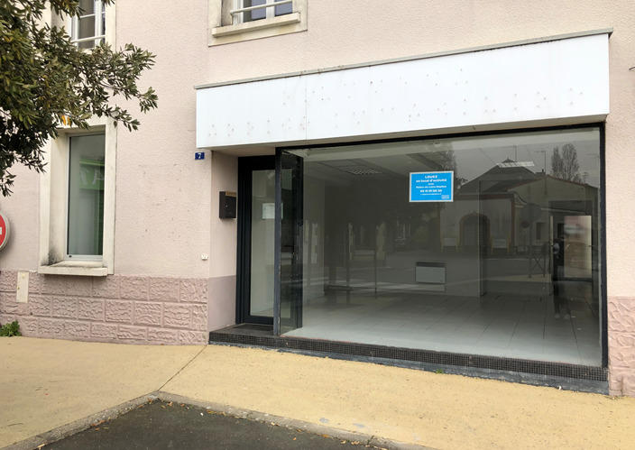 Local d'activité / Entrepôt - 57 m²