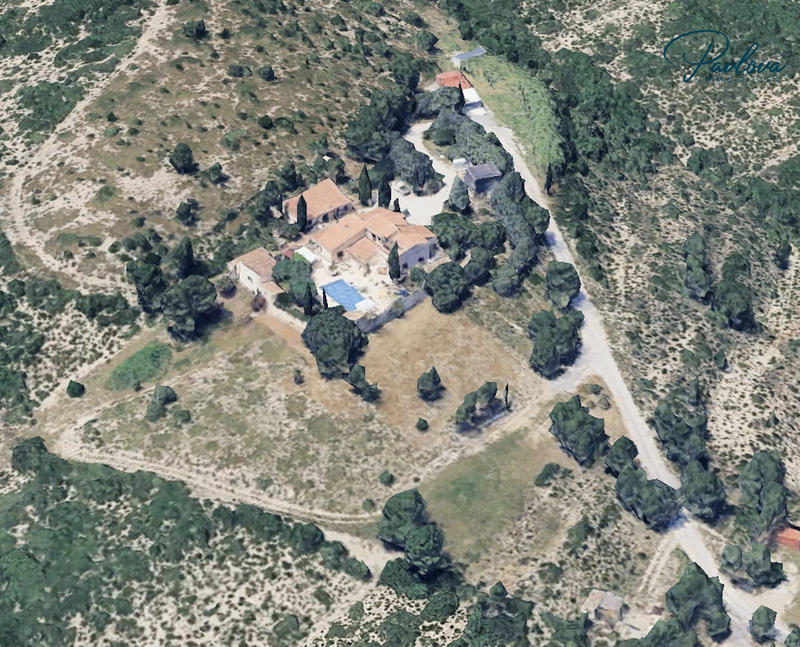 Mas - 305 m² - 8 pièces