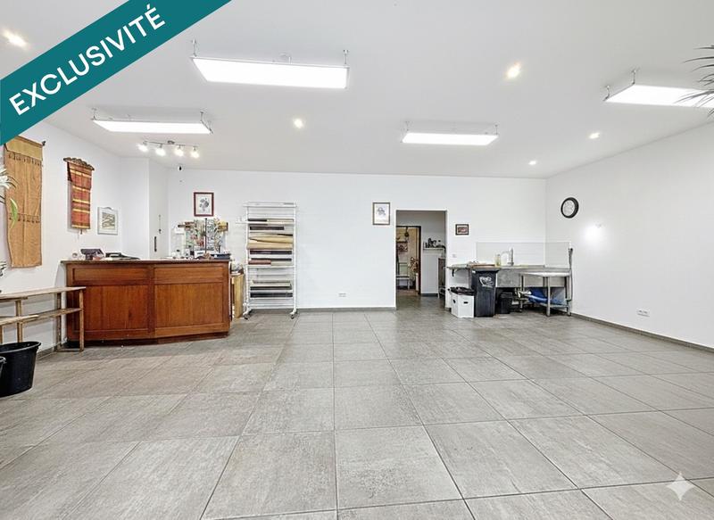 Local commercial - 110 m² - 2 pièces