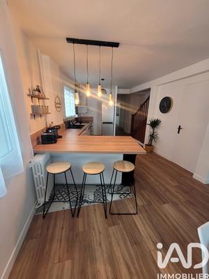 Maison - 195 m² - 7 pièces