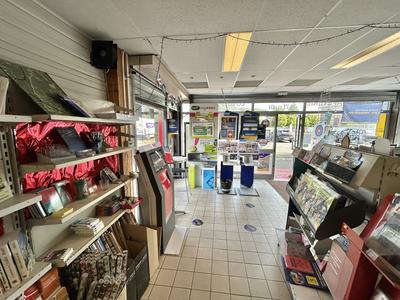 Fonds de commerce - Magasins - 85 m²