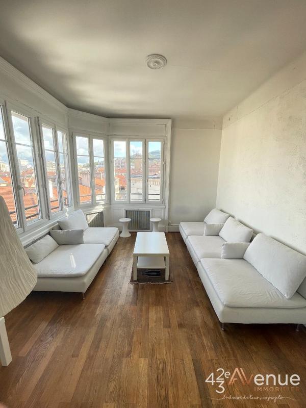 Appartement - 91 m² - 5 pièces