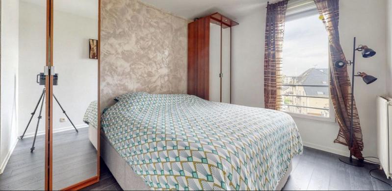 Appartement - 95 m² - 5 pièces