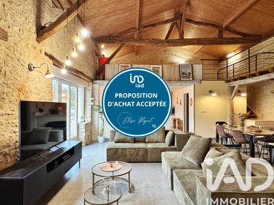 Maison - 235 m² - 5 pièces