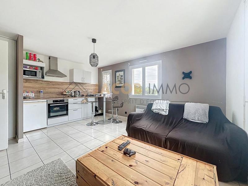 Immeuble - 240 m² - 15 pièces