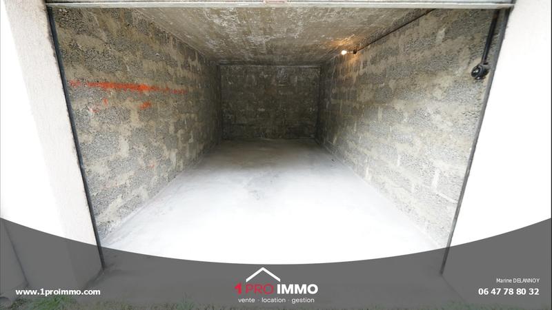 Parking / Garage - 14 m²