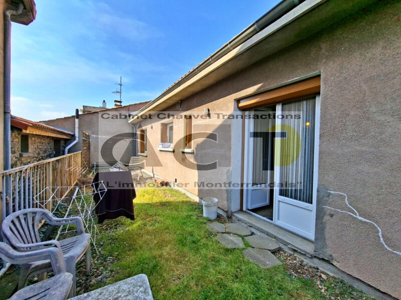 Maison - 100 m² - 5 pièces