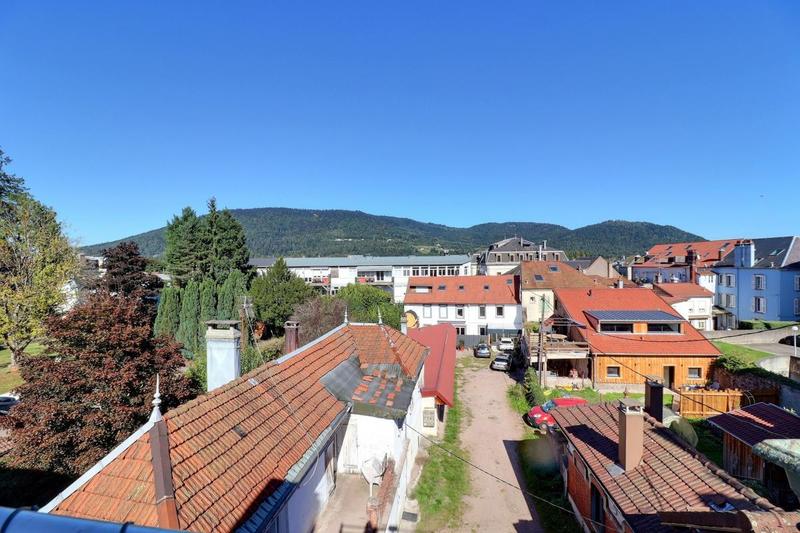 Duplex - 247 m² - 8 pièces