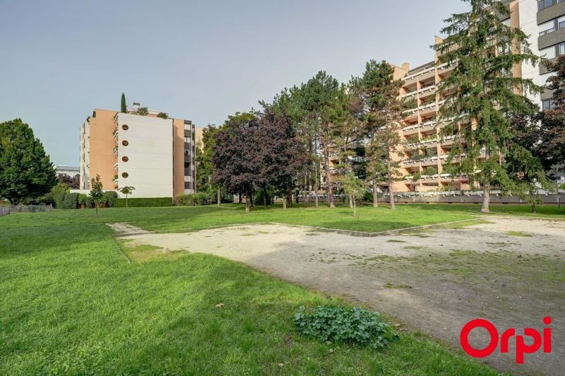 Appartement - 75 m² - 3 pièces