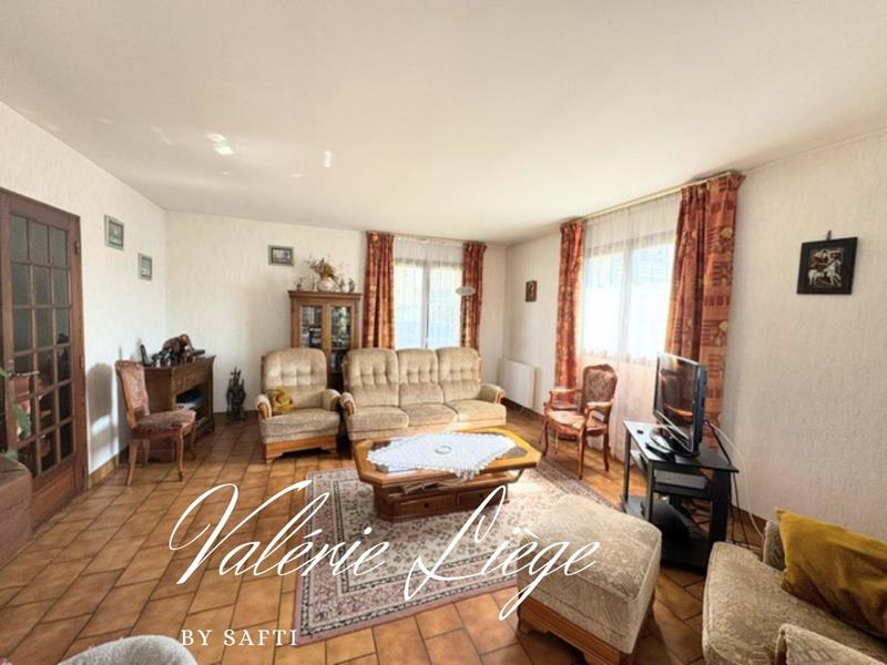 Maison - 180 m² - 5 pièces