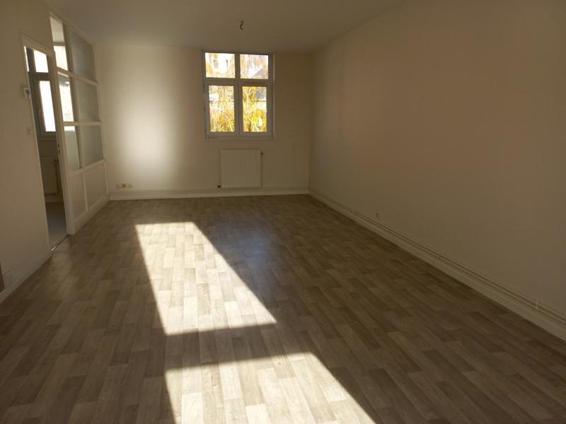 Duplex - 77 m² - 4 pièces