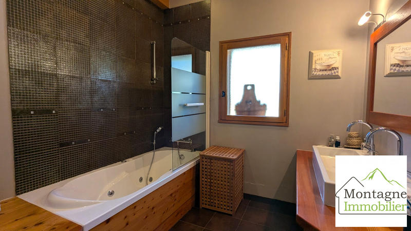 Maison - 165 m² - 7 pièces