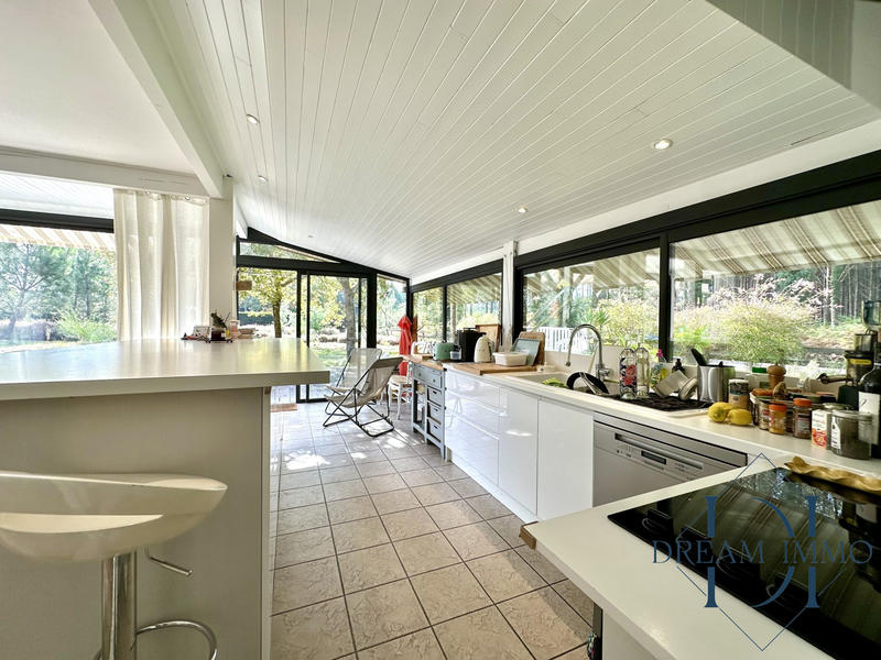 Maison ancienne - 188 m² - 6 pièces