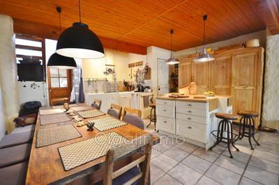 Maison en pierre - 142 m² - 4 pièces