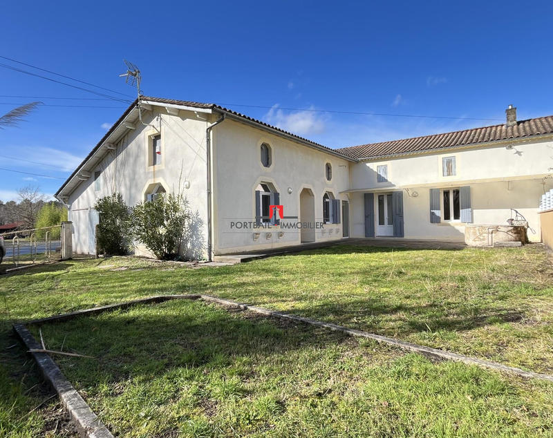 Maison ancienne - 111 m² - 4 pièces