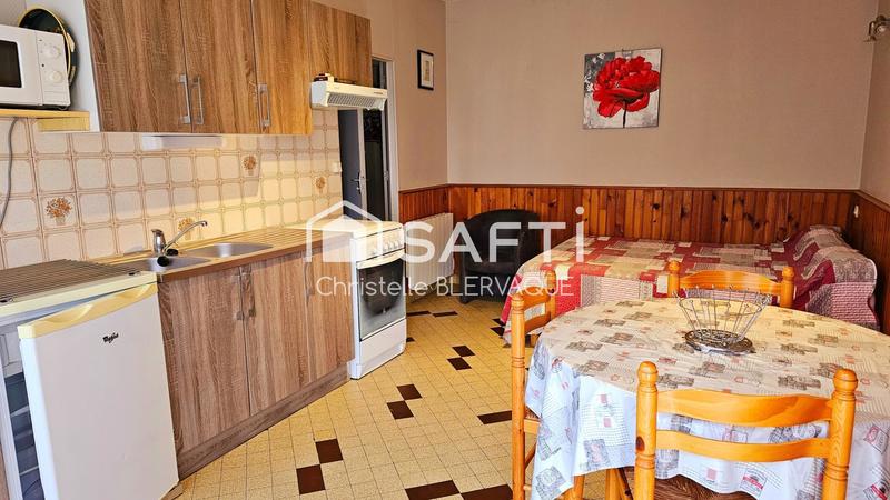 Appartement - 100 m² - 9 pièces