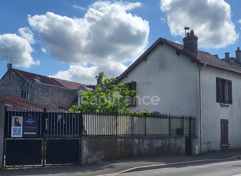 Maison - 62 m² - 3 pièces